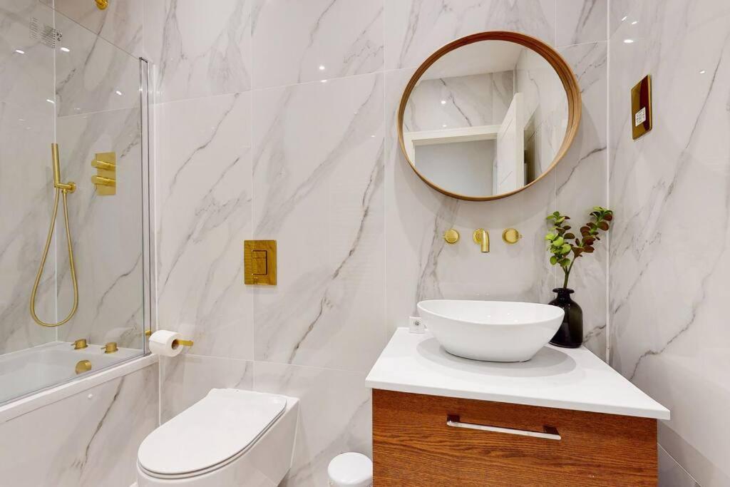 Elegant 2Bed Flat 10Min To Wimbledon Tennis Courts Londres Extérieur photo